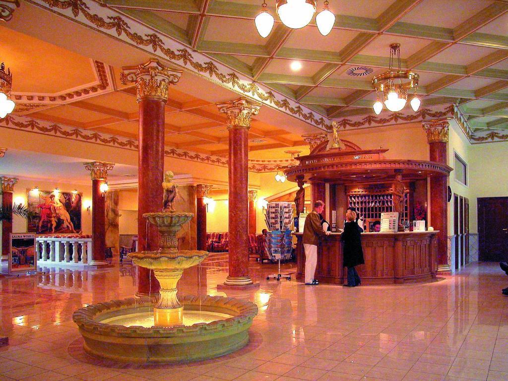 Aphrodite Palace Rajecke Teplice Ngoại thất bức ảnh