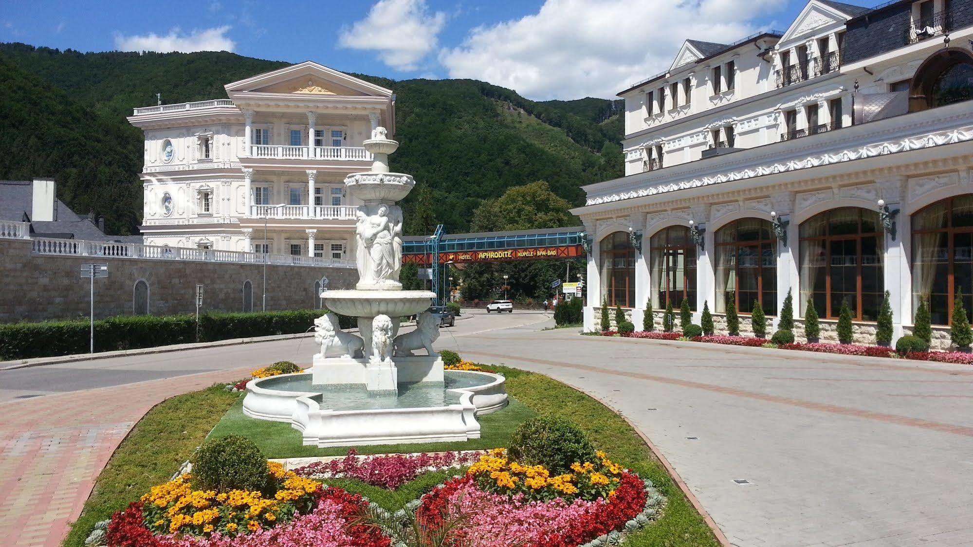 Aphrodite Palace Rajecke Teplice Ngoại thất bức ảnh